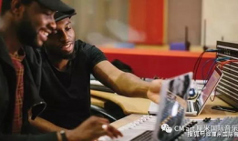 蔡徐坤代言爆料吃瓜,揭秘幕后真相，吃瓜群众热议不断